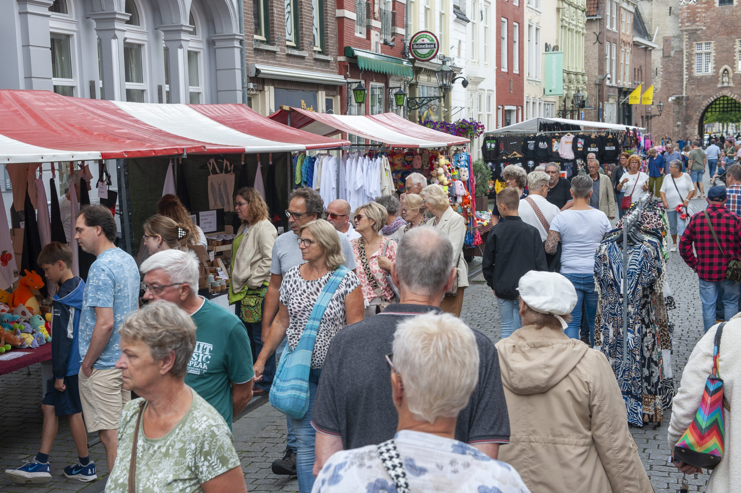 De Krabbenfoor 2026 vult binnenstad Bergen op Zoom met sfeer en activiteiten van 23 t/m 26 juli