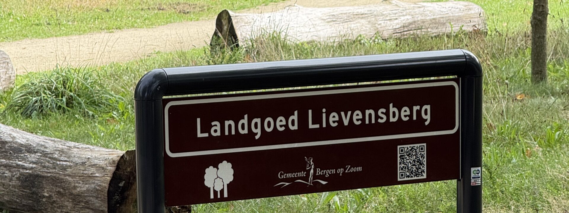 Verwelkomingsbord bij Landgoed Lievensberg wandelpad - Bergen op Zoom