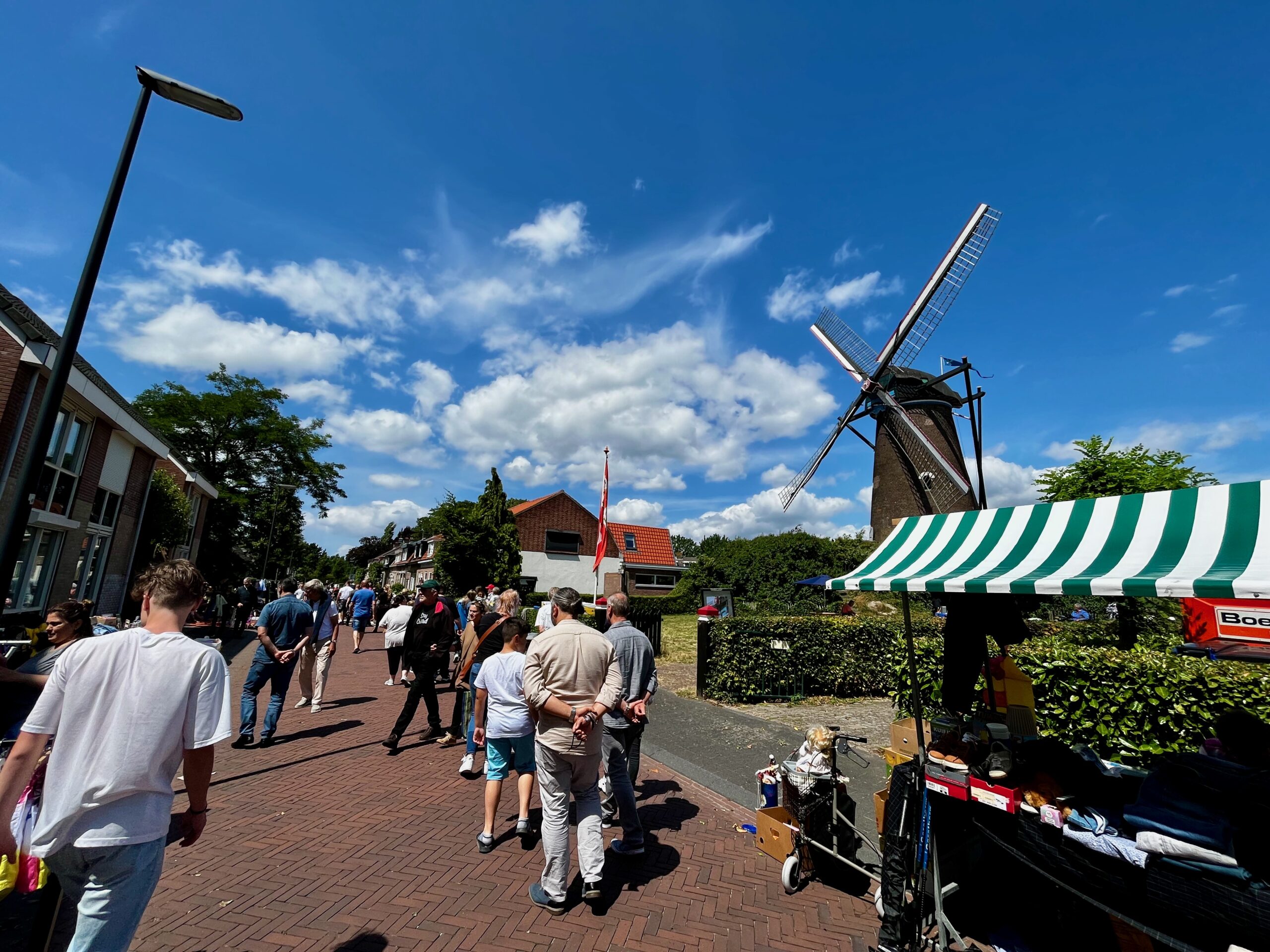 Borgvlietse Jaarmarkt brengt muziek, koopjes en gezelligheid naar de wijk op 5 juli